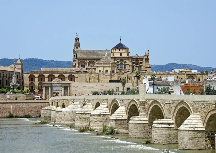 Andalusia monumentale in treno - Siviglia - Cordova - Seville - Cordoue