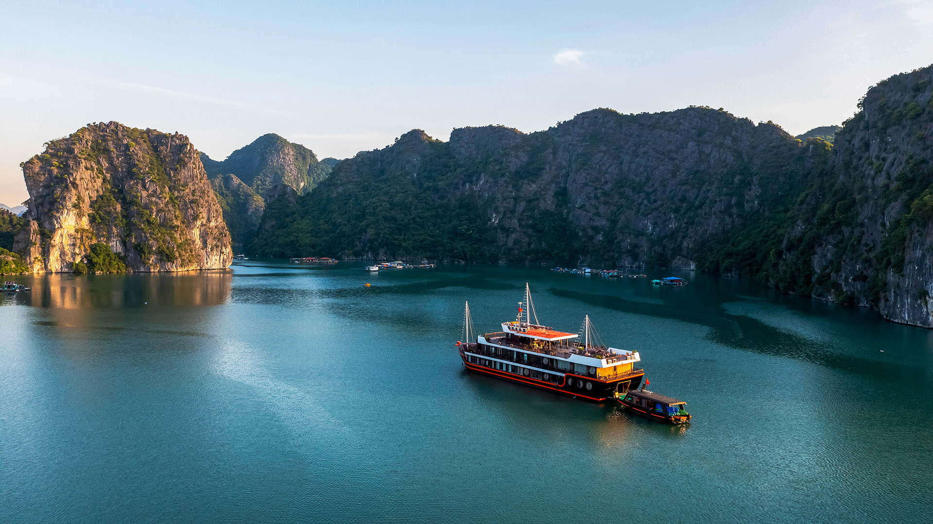 Jour12 : Jour 12 : Hanoi, Baie de Lan Ha