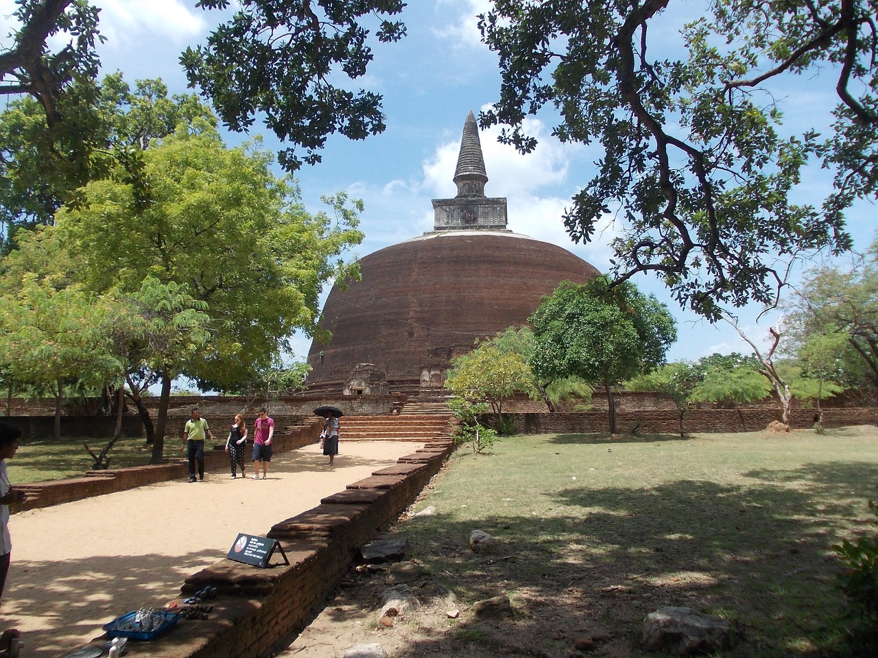 Jour3 : Anuradhapura - Sigiriya.