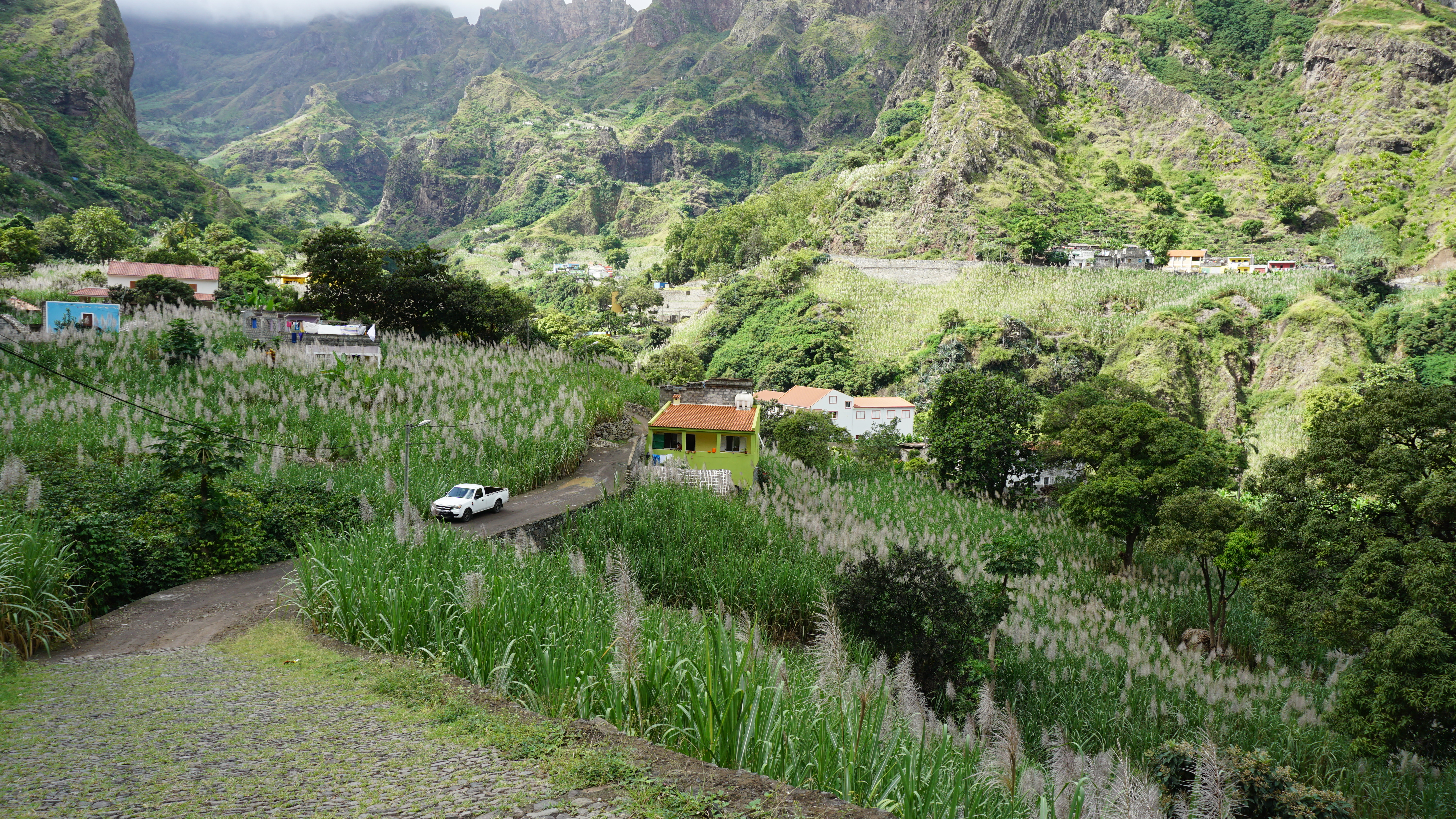 Jour5 : Randonnée à travers les villages de Lombo Branco